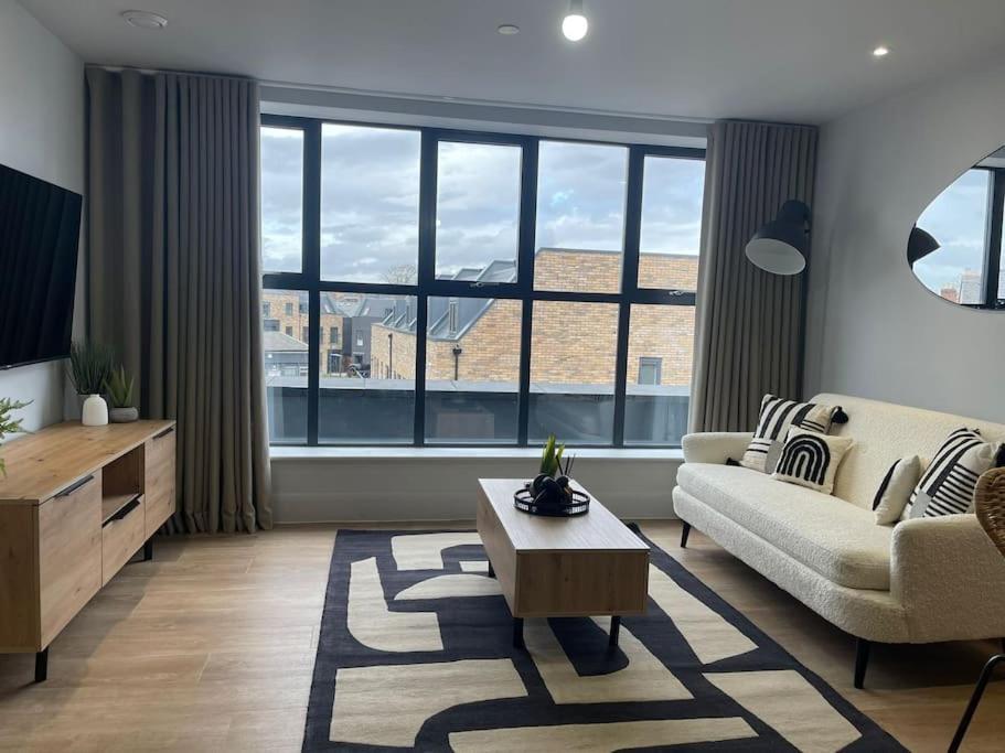 Trendy Apartment In Cardiff Free Parking Extérieur photo