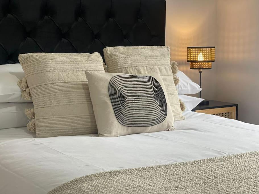 Trendy Apartment In Cardiff Free Parking Extérieur photo