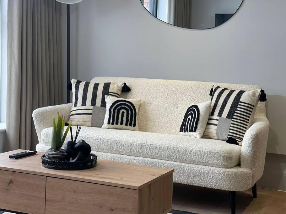 Trendy Apartment In Cardiff Free Parking Extérieur photo